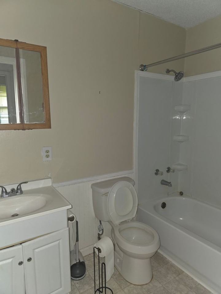 440 Cattle Creek Rd - Photo 7 of 7