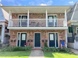 featured image of 4221 Palmyra St