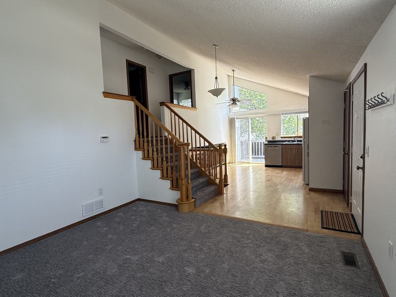 3969 Hilary Ct - Photo 7 of 37