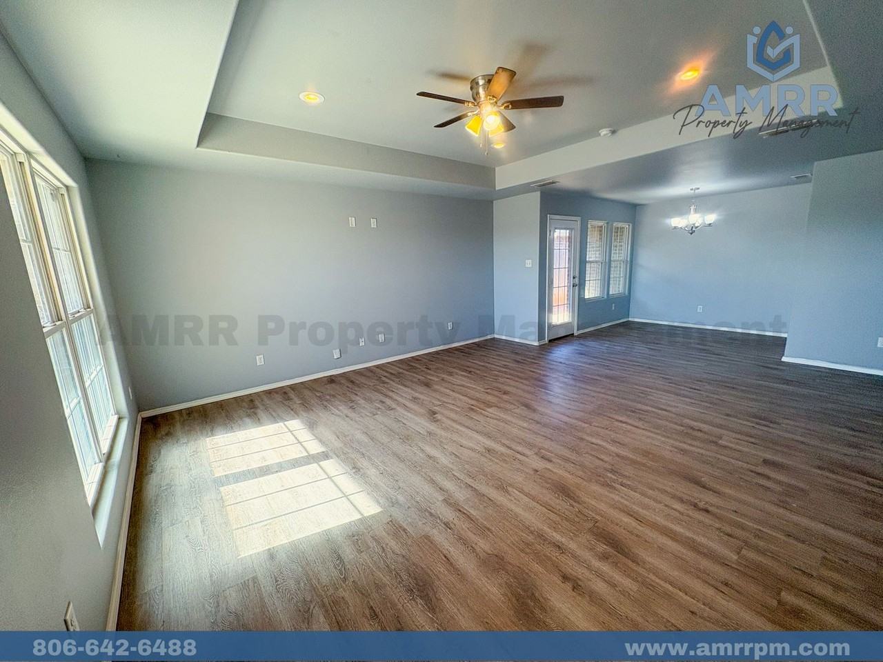 8430 11th St - Photo 3 of 21