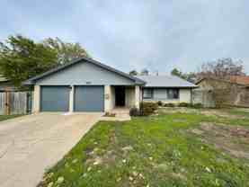 1409 Farhills Dr - Photo 1 of 1
