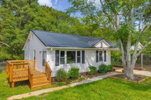 featured image of 266 Randall St