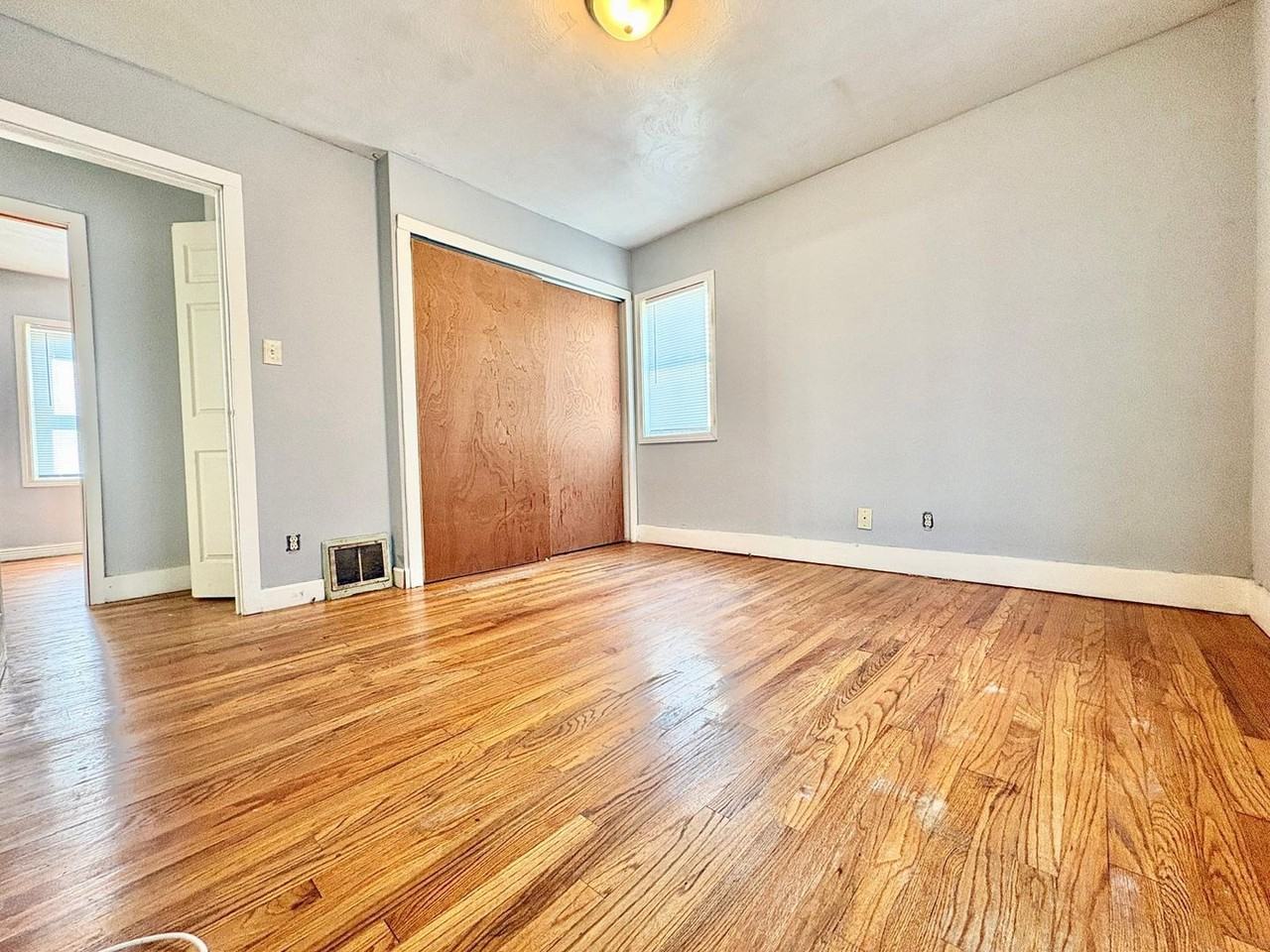 811 Fairway St - Photo 5 of 7