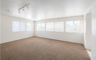 SEA  1911 26th St - Photo 1 of 1