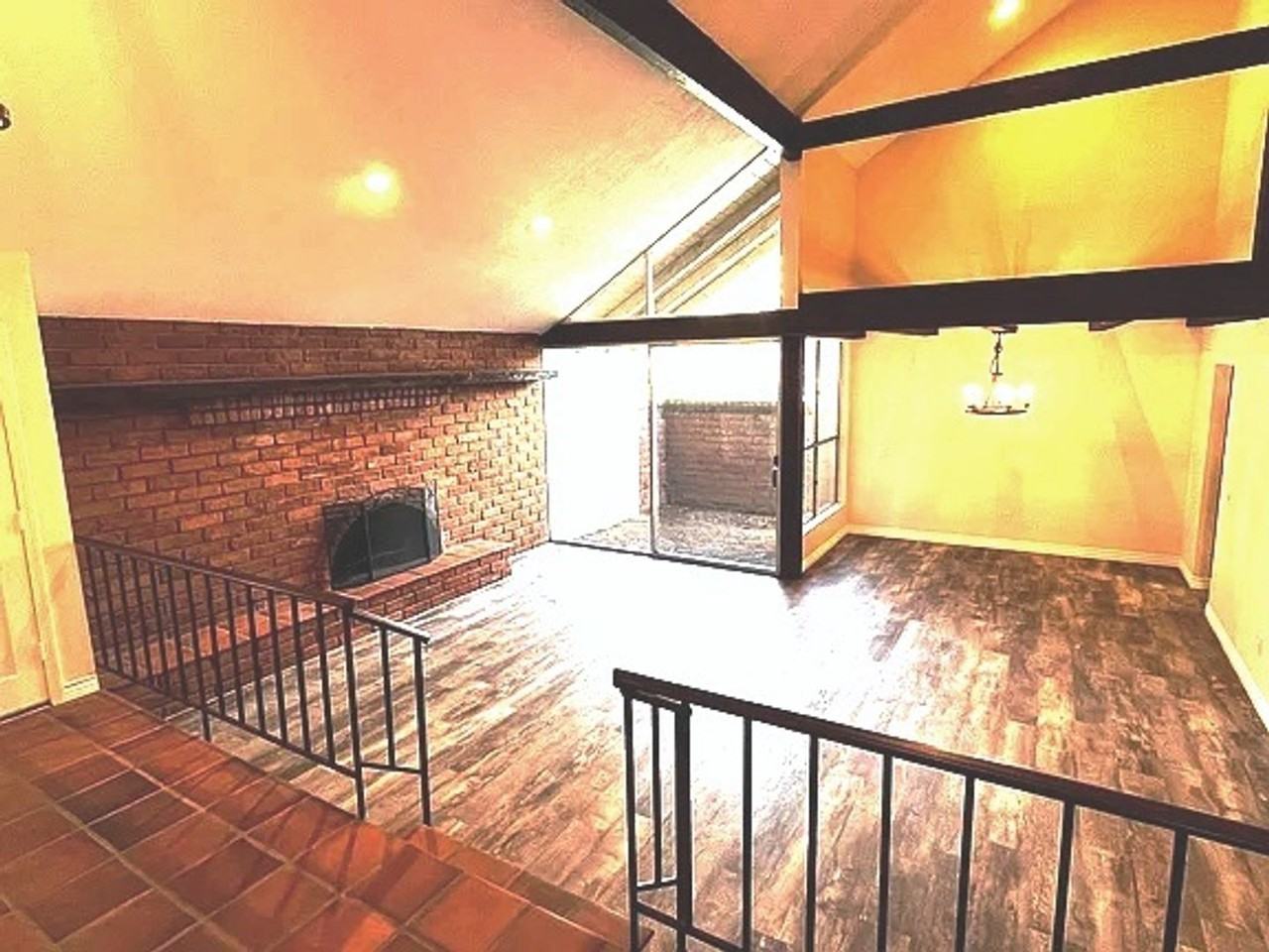 24851 Rollingwood Rd - Photo 2 of 28