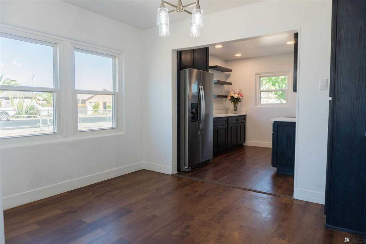137 N Magnolia Ave - Photo 6 of 26