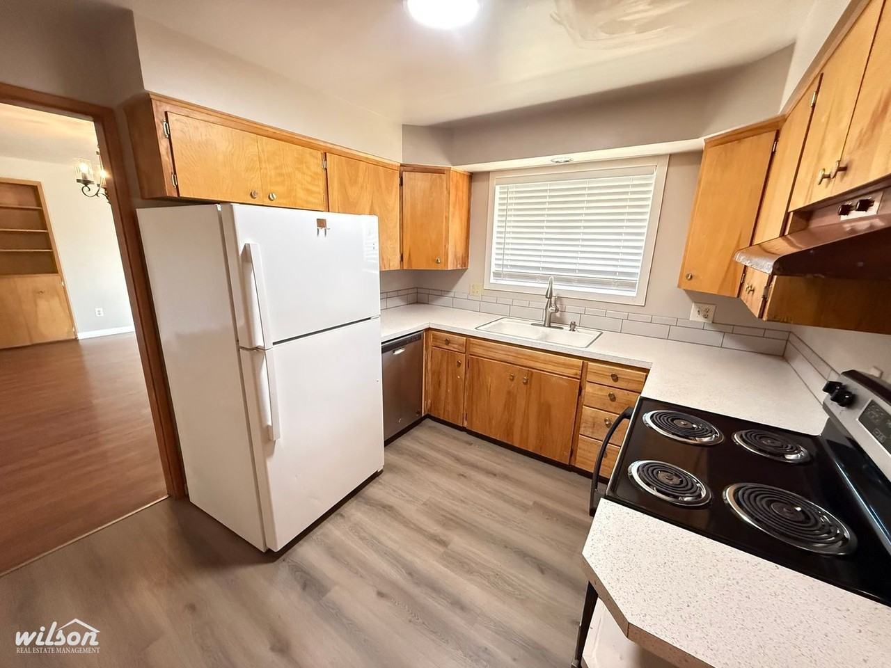 2701 1/2 W Lincoln Ave - Photo 7 of 19