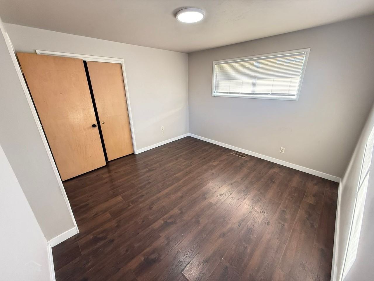 2701 1/2 W Lincoln Ave - Photo 6 of 17