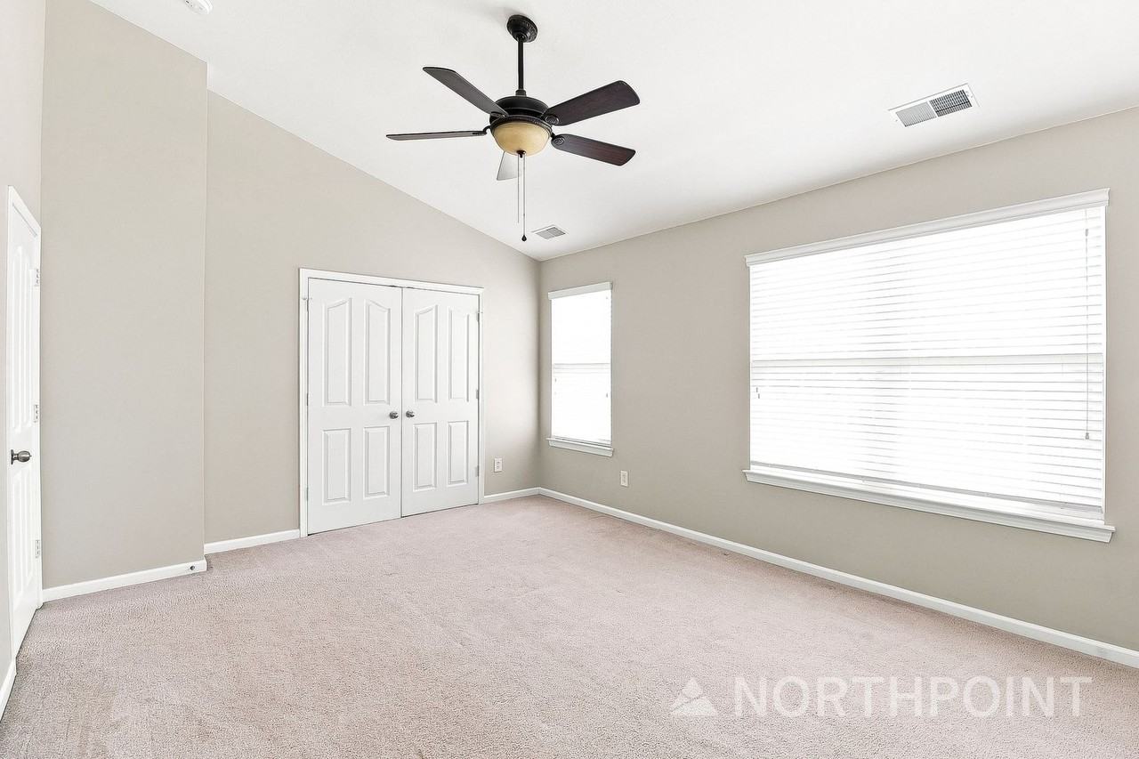 9311 Greenheather Dr - Photo 2 of 13