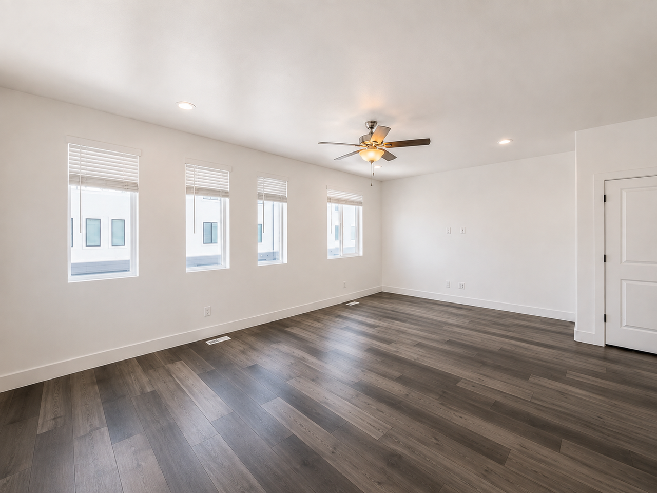 532 S 1080 W - Photo 6 of 22