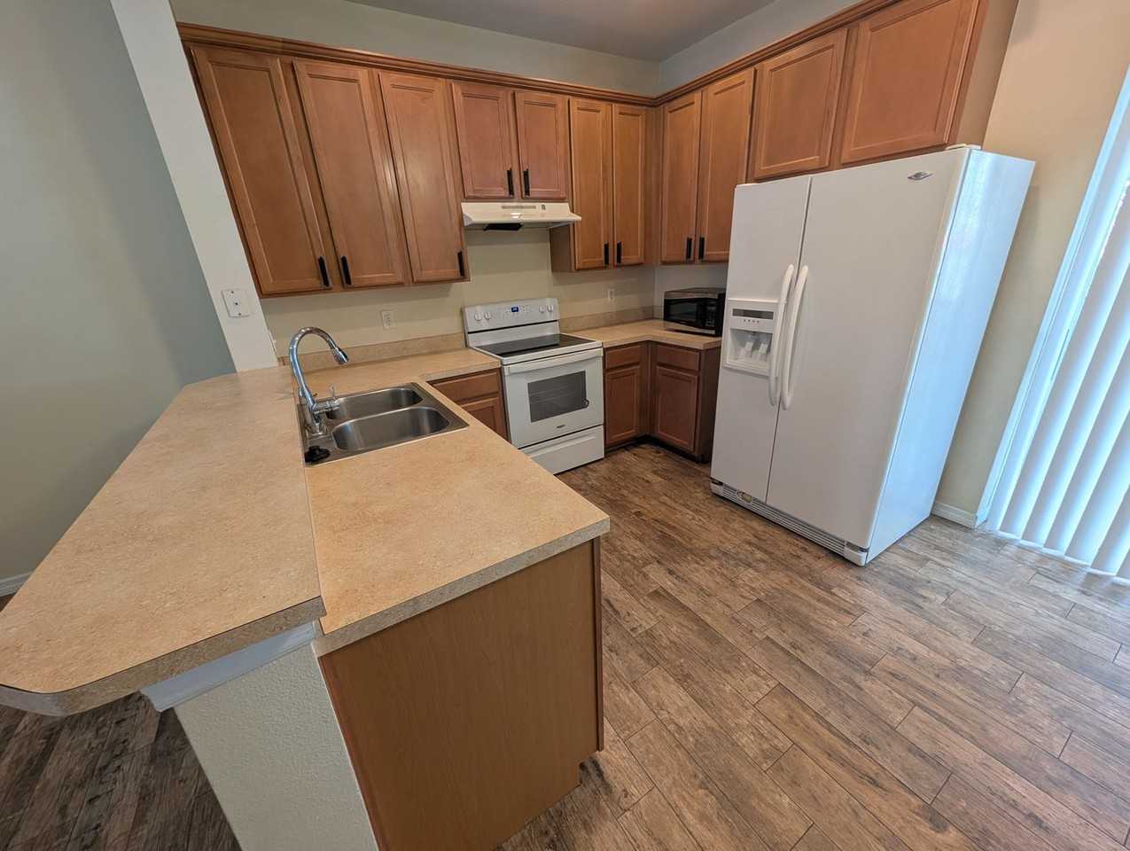 6581 Black Mangrove Dr - Photo 2 of 11