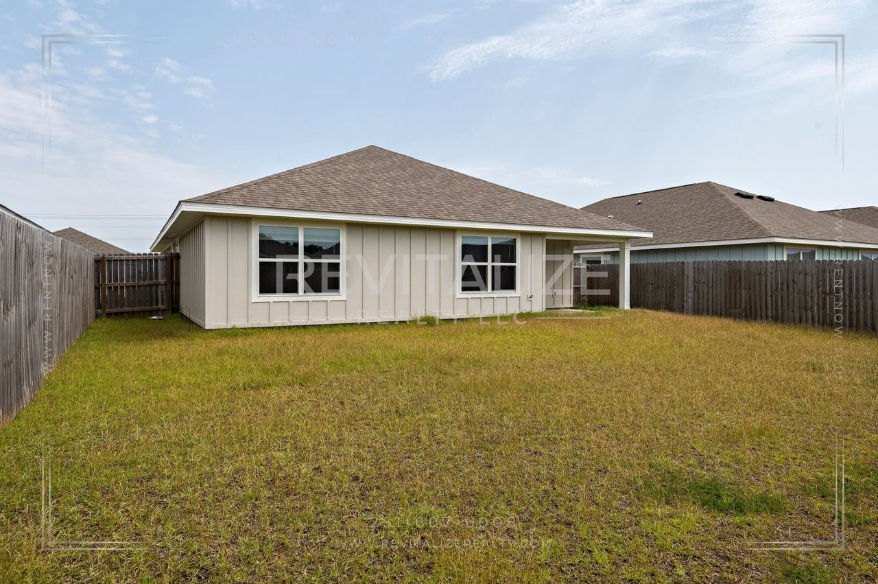 21962 Aleutian Ave - Photo 6 of 50
