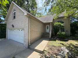 featured image of 3017 Frontier Ln