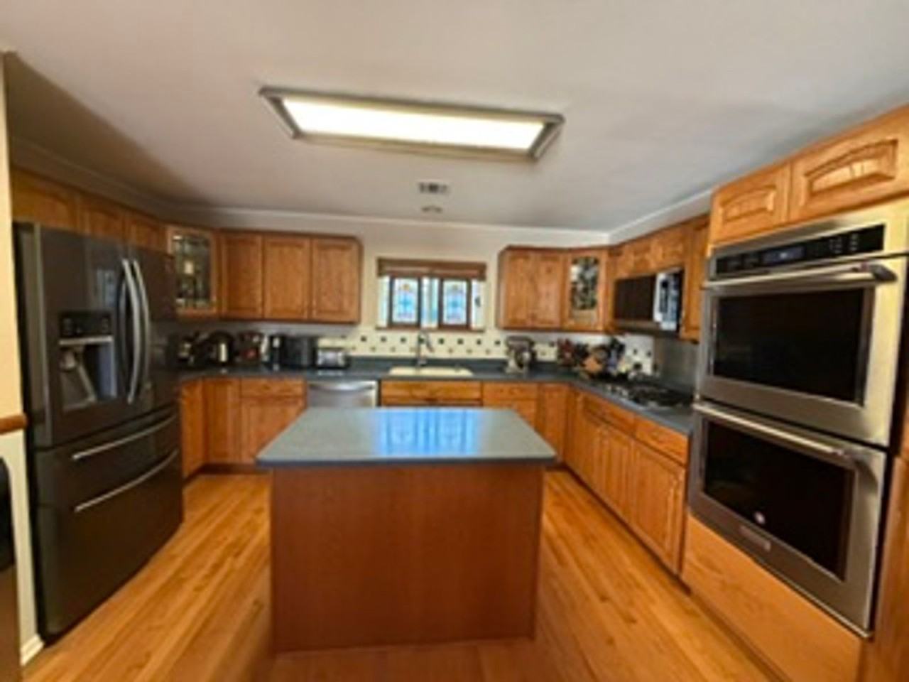 4242 Briggs Ave - Photo 4 of 13