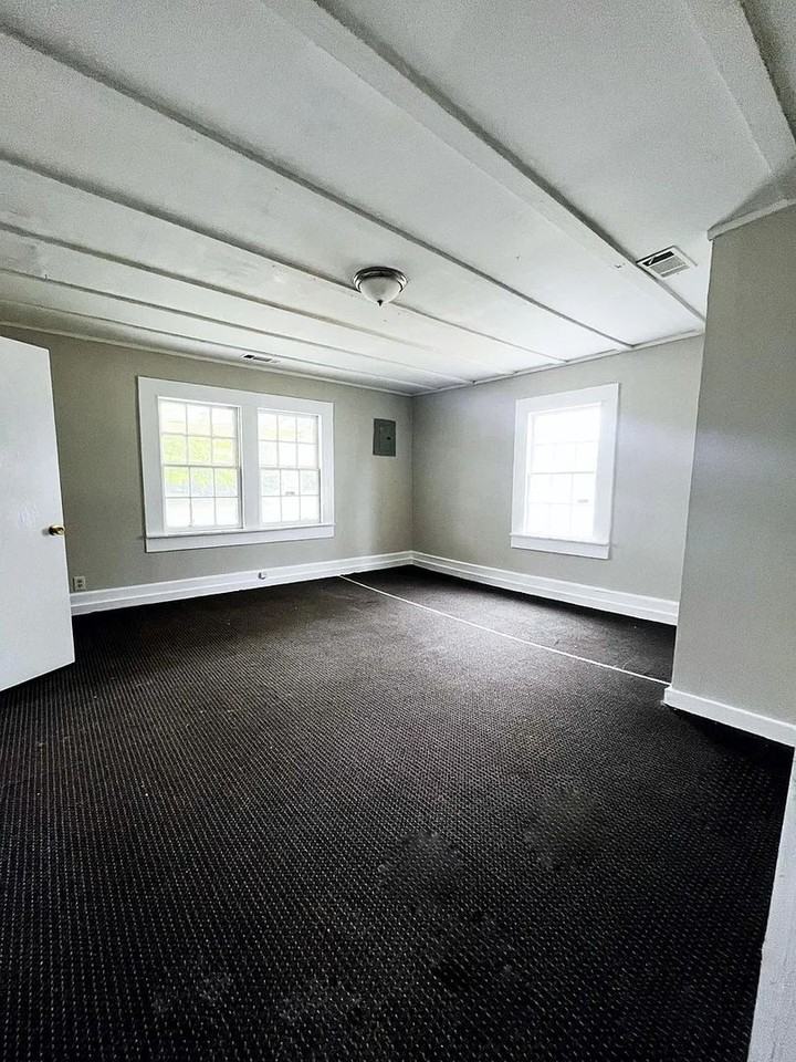 328 N 13th St - Photo 3 of 12