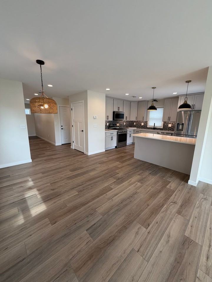 2104 Cottage Hill Cir - Photo 6 of 23