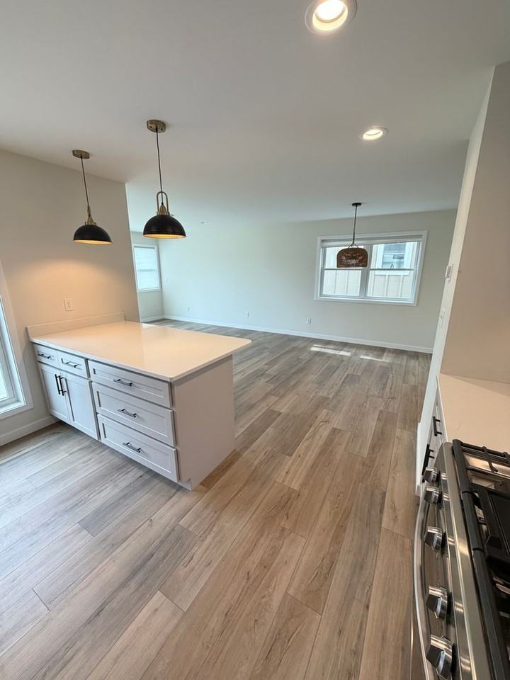 2104 Cottage Hill Cir - Photo 7 of 23