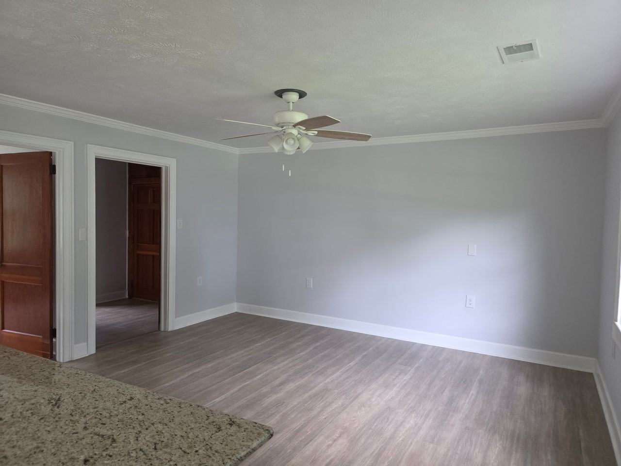 115 Rowes Pump Dr - Photo 2 of 12