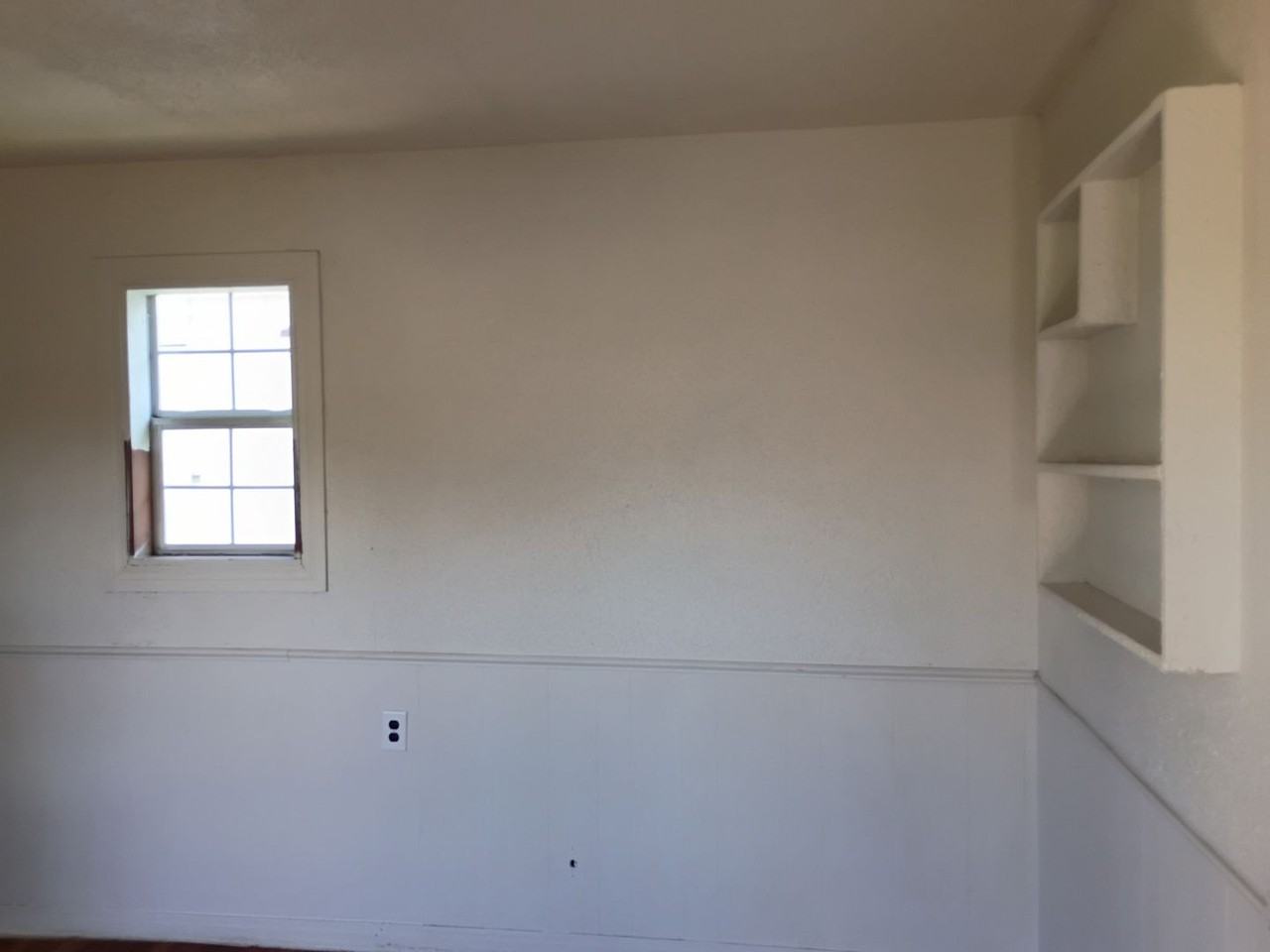 912 Ne 9th Ave - Photo 5 of 10