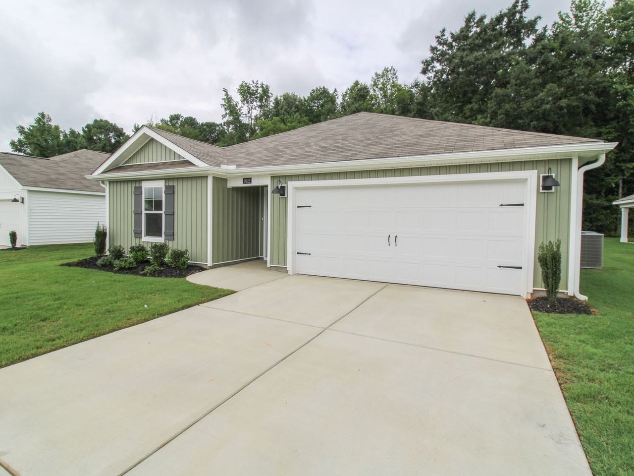 9922 Sequoyah Cove Dr Se - Photo 2 of 28