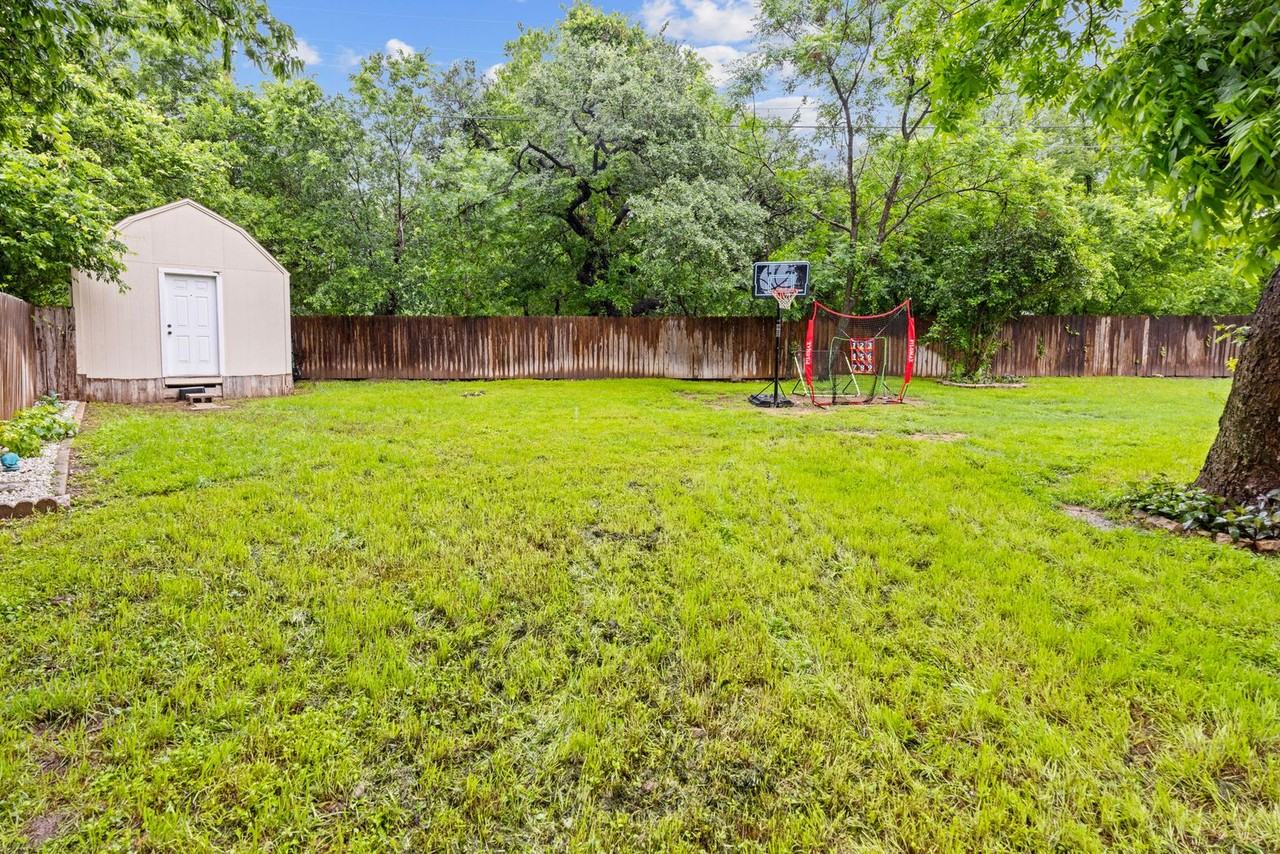 70 Sue Ann Dr - Photo 5 of 27