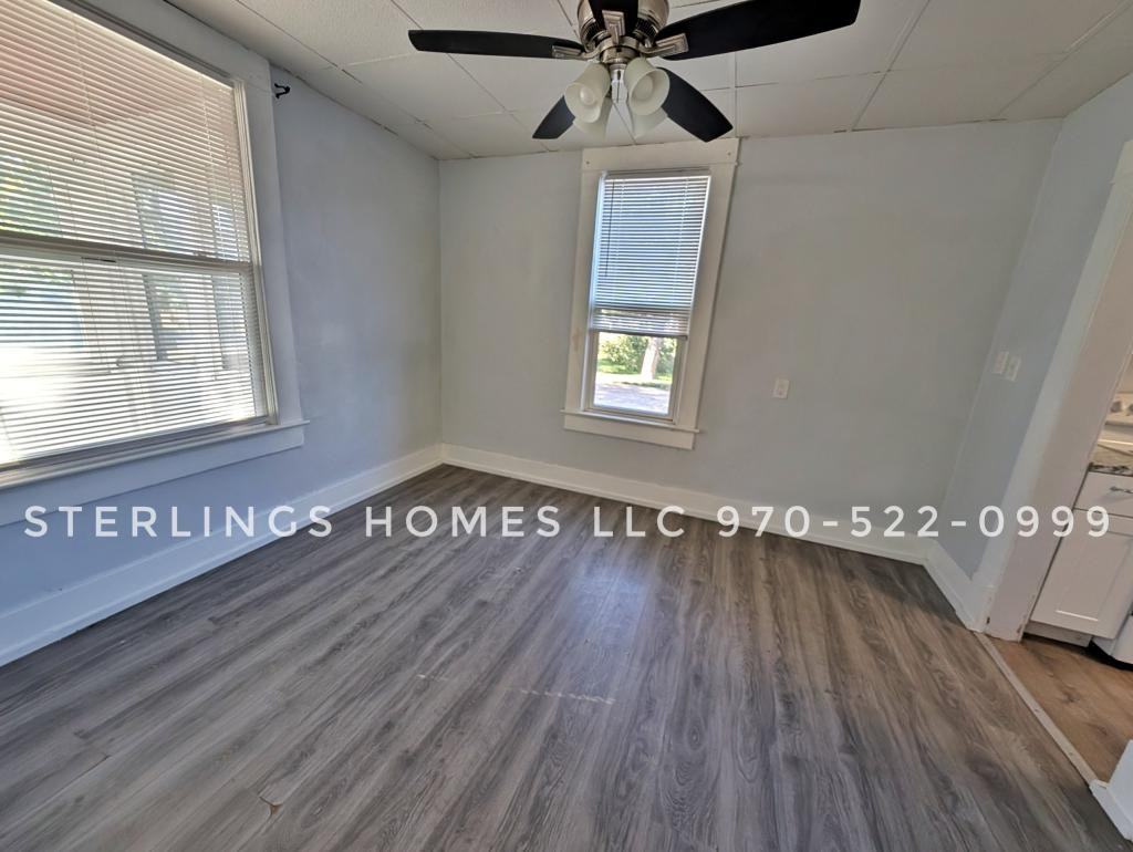 531 S 6th Ave - Photo 4 of 8