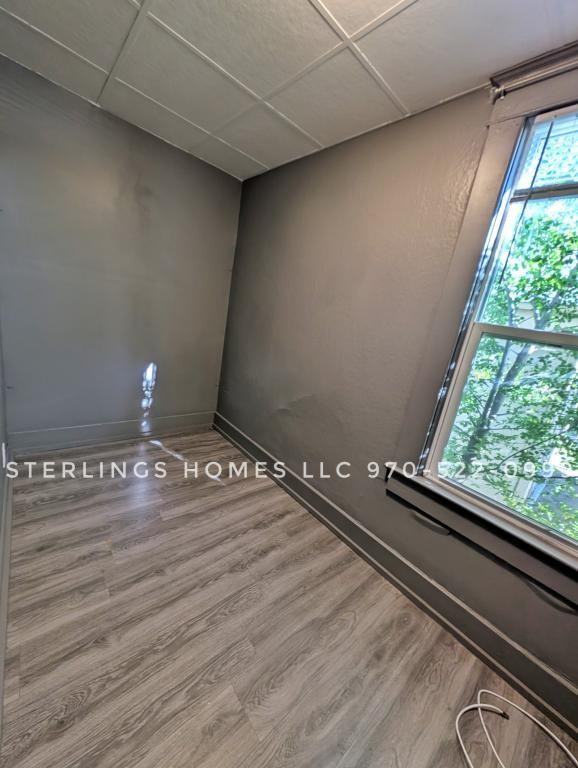 531 S 6th Ave - Photo 7 of 8