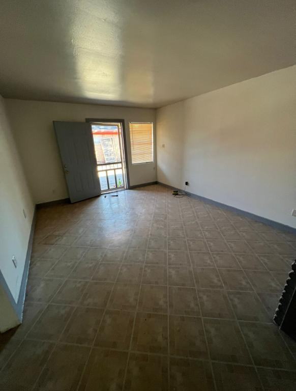 5436 Makeig St - Photo 2 of 14