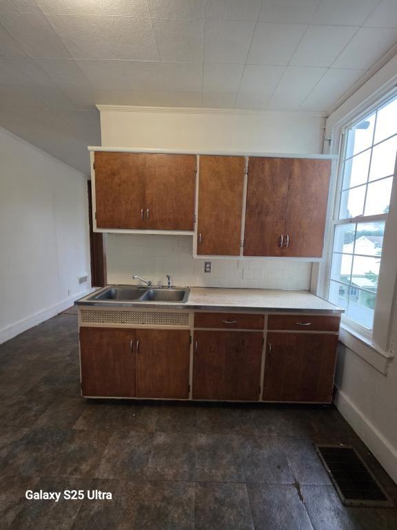 371 W 12th St Apt 16 - Photo 5 of 7