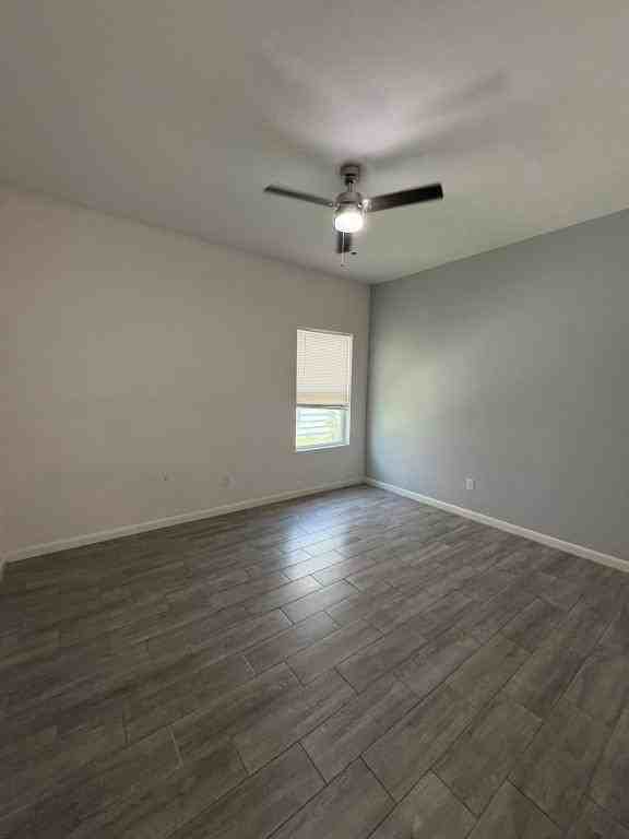 2607 E Hackberry Ave - Photo 3 of 7