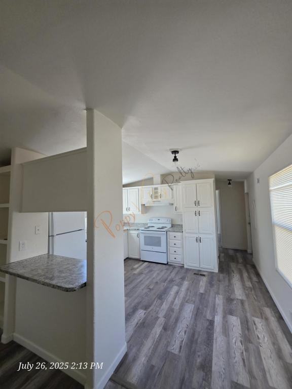 3806 W Burro Dr - Photo 2 of 11