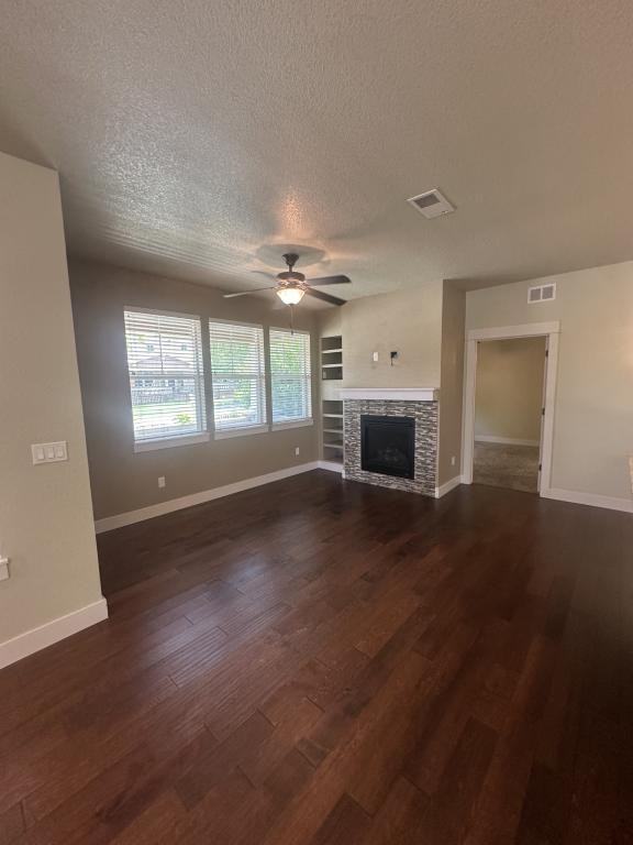 2122 Sandbur Dr - Photo 3 of 13