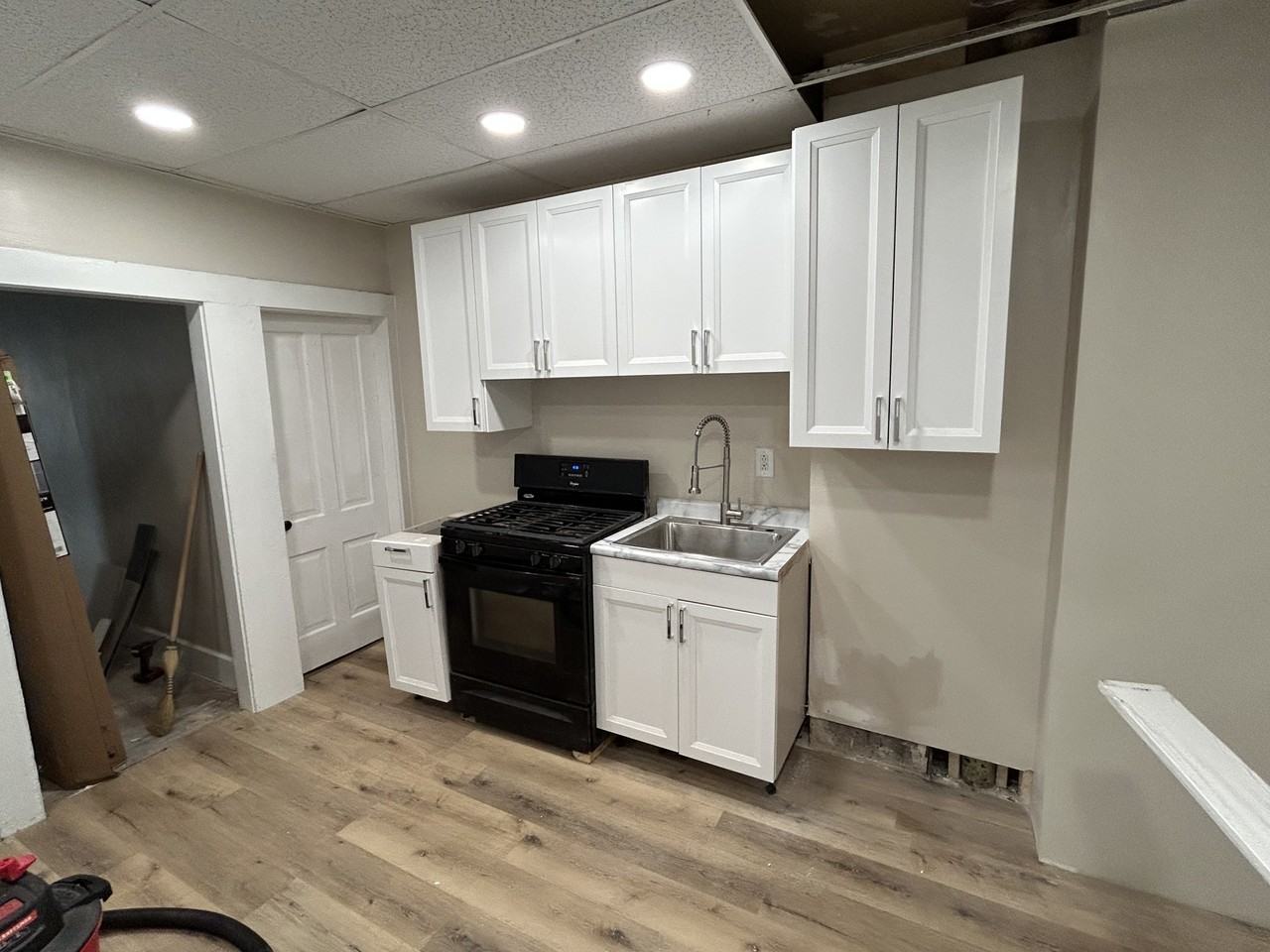 520 E 22nd St #520 - Photo 3 of 4
