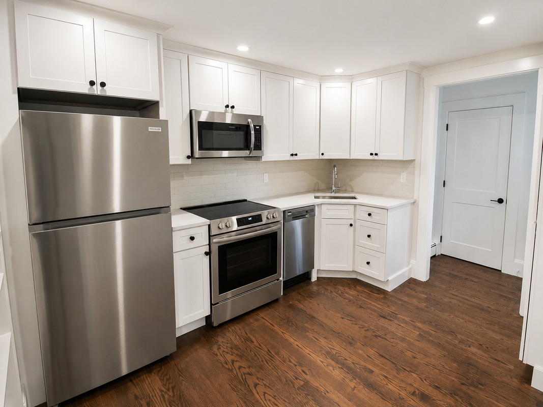 164 Warren Ave ##B - Photo 5 of 23