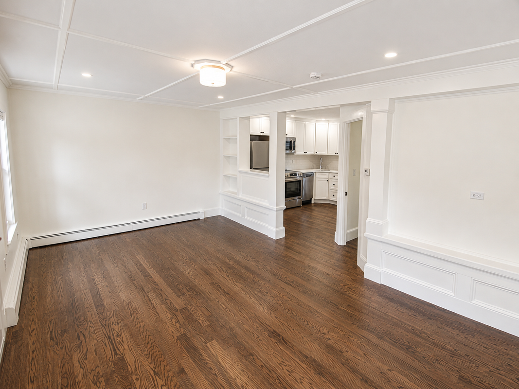 164 Warren Ave ##B - Photo 6 of 23