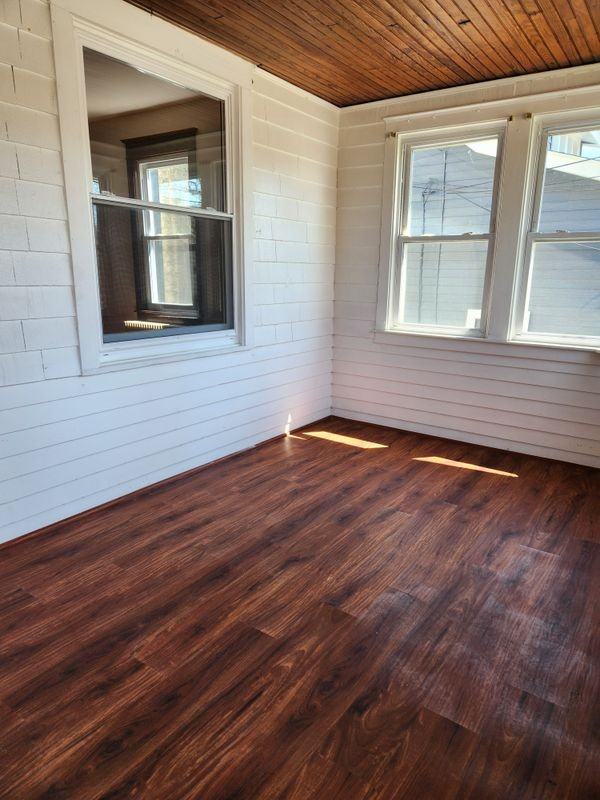1764 Springfield Ave - Photo 2 of 18