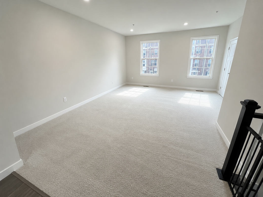 14945 Townshend Terrace Ave - Photo 2 of 10