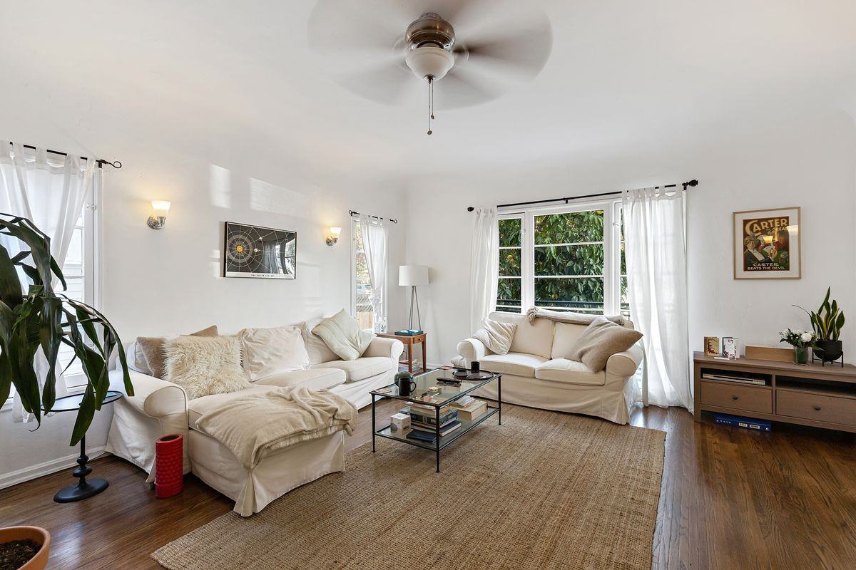 1219 Gordon St ##1 - Photo 2 of 12
