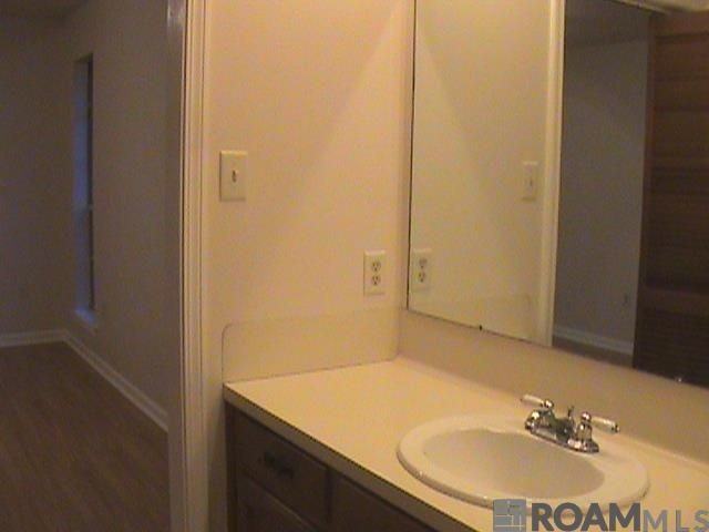 3821 Byrd Dr - Photo 5 of 7