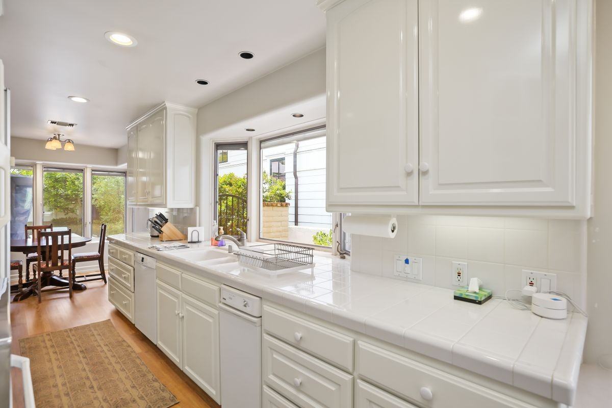 308 Orchid Ave - Photo 5 of 14