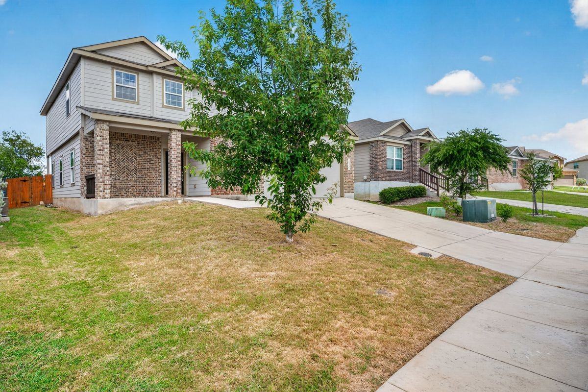 10331 Barbeque Bay - Photo 3 of 28