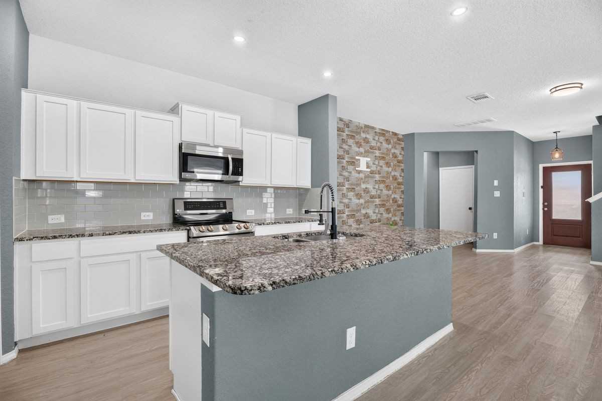 10331 Barbeque Bay - Photo 5 of 28