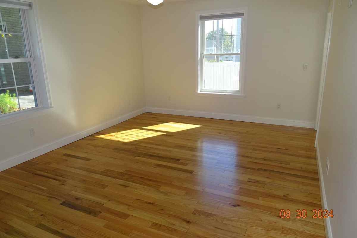 14 York St - Photo 4 of 26