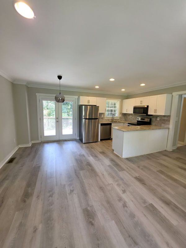 2741 Norma Cir - Photo 3 of 21