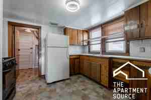 featured image of 1334 W Barry Ave #3