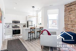 featured image of 2743 W Division St #3R