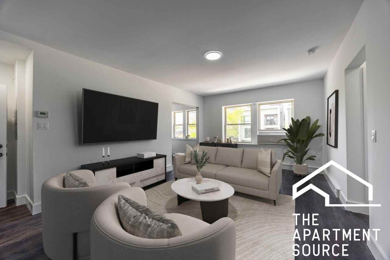1555 W Hollywood Ave #305