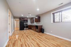 1037 W Polk St #1R - Photo 1 of 1