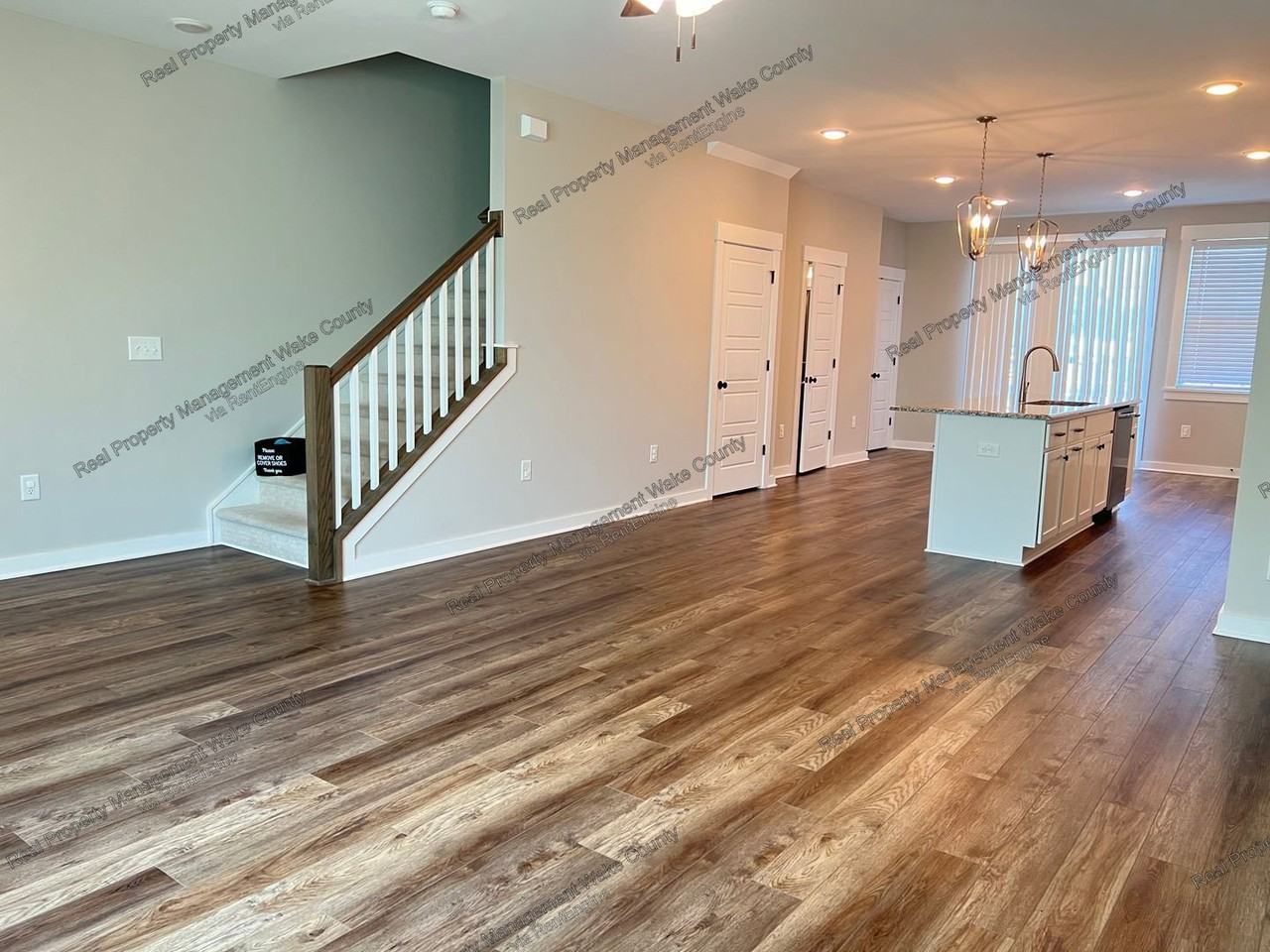 445 Rally Point Pl - Photo 5 of 39