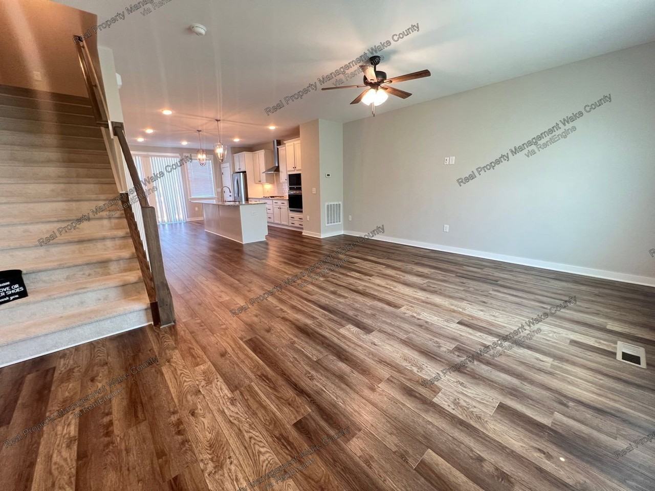 445 Rally Point Pl - Photo 7 of 39